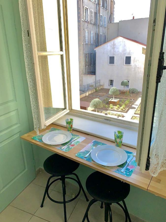 Sunny Studio Vieux Port Марсель Экстерьер фото